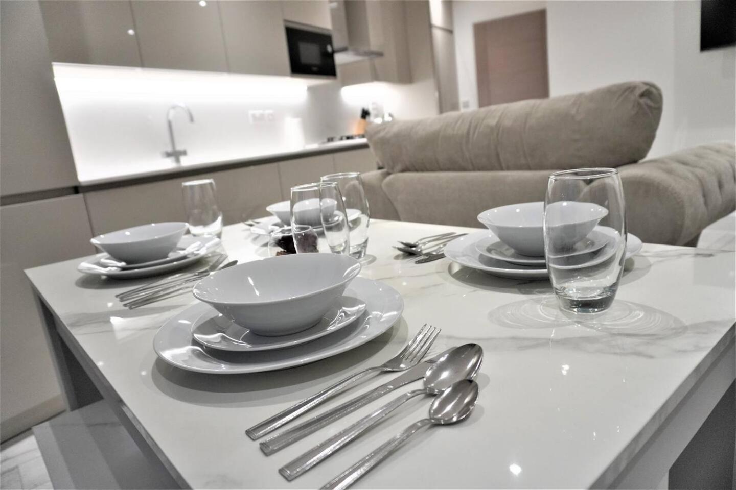 Queens Luxury Apartments Wembley Stadium - London Exterior photo