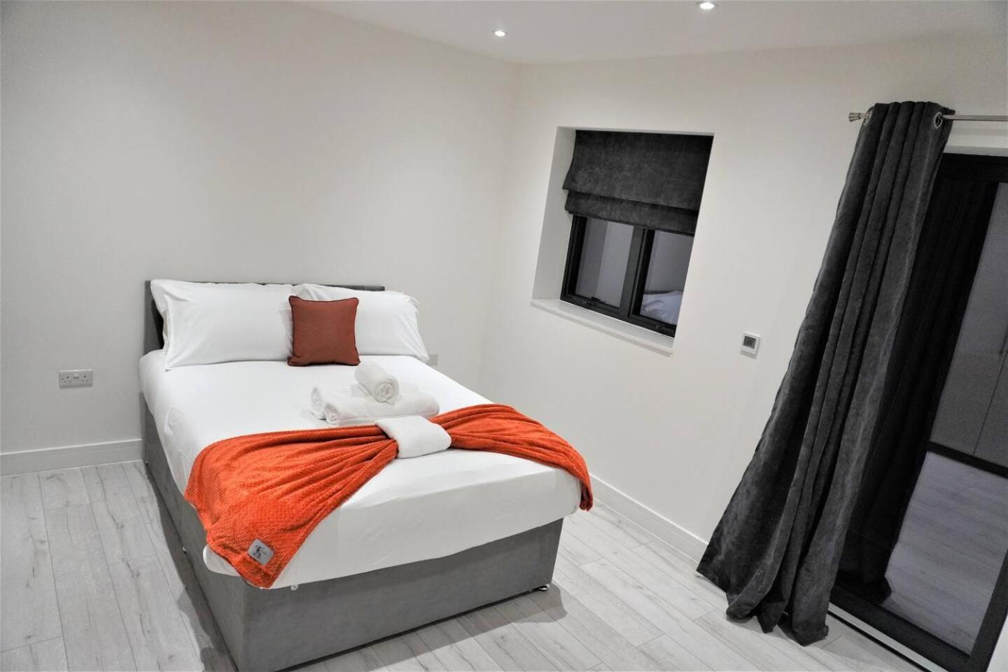 Queens Luxury Apartments Wembley Stadium - London Exterior photo