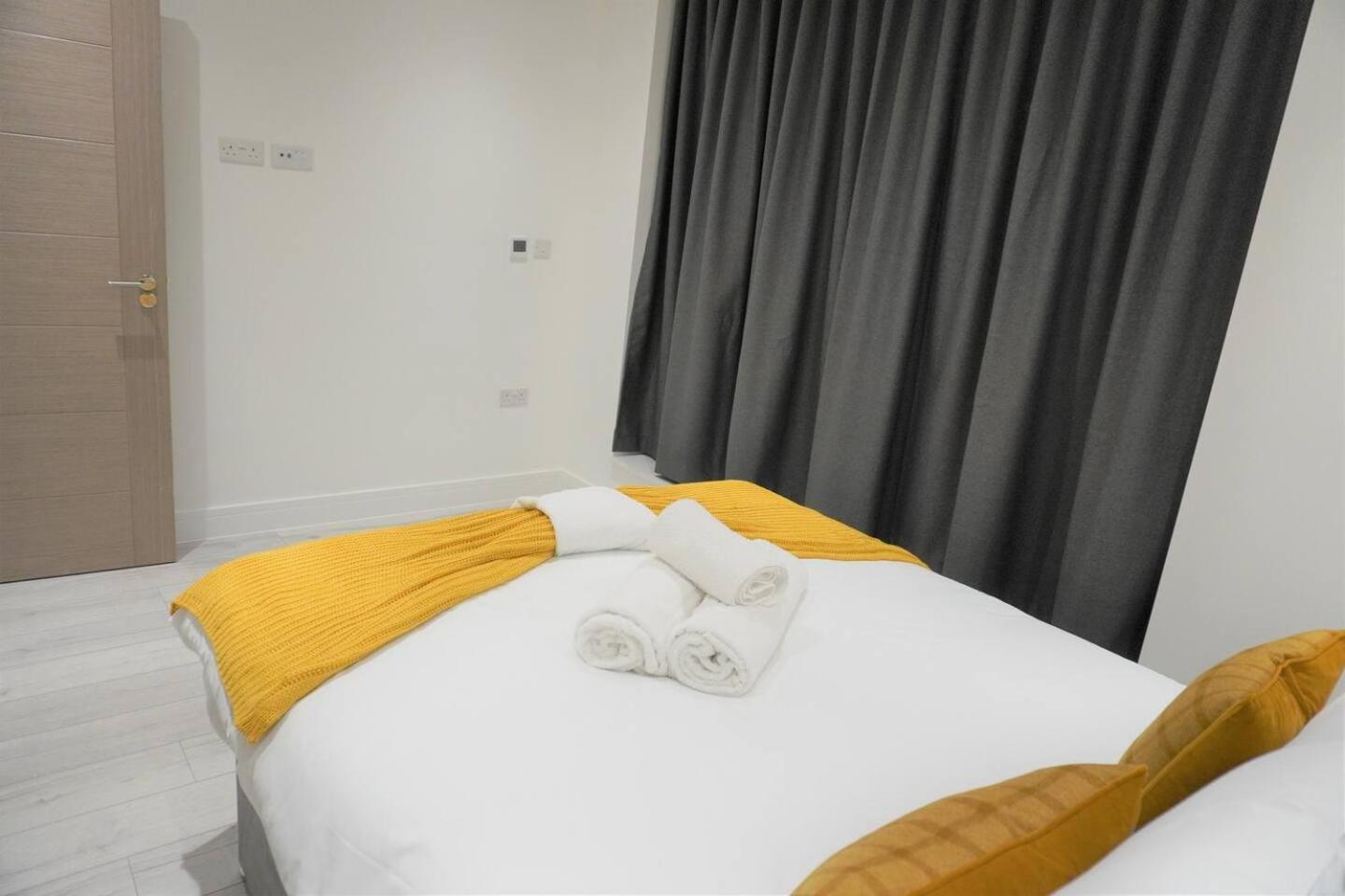 Queens Luxury Apartments Wembley Stadium - London Exterior photo